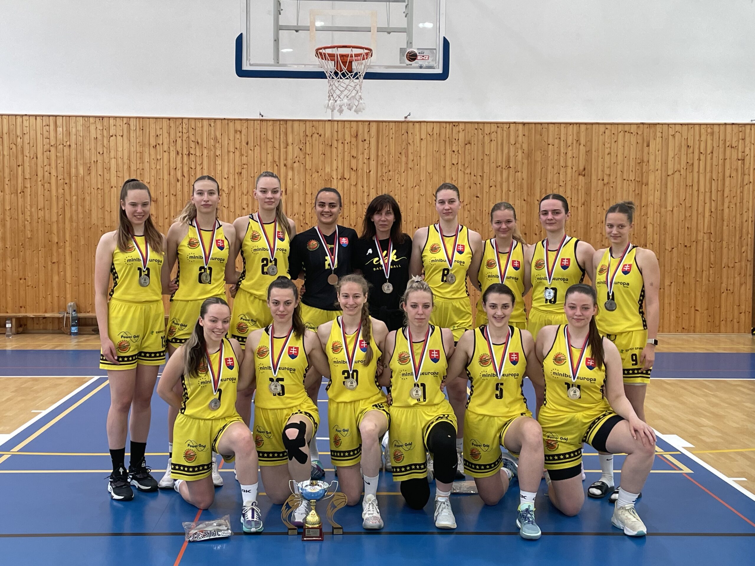 You are currently viewing MLADÉ ŽENY U23: Spod Urpína sme si priviezli striebro a teraz hor sa na skúšku dospelosti!