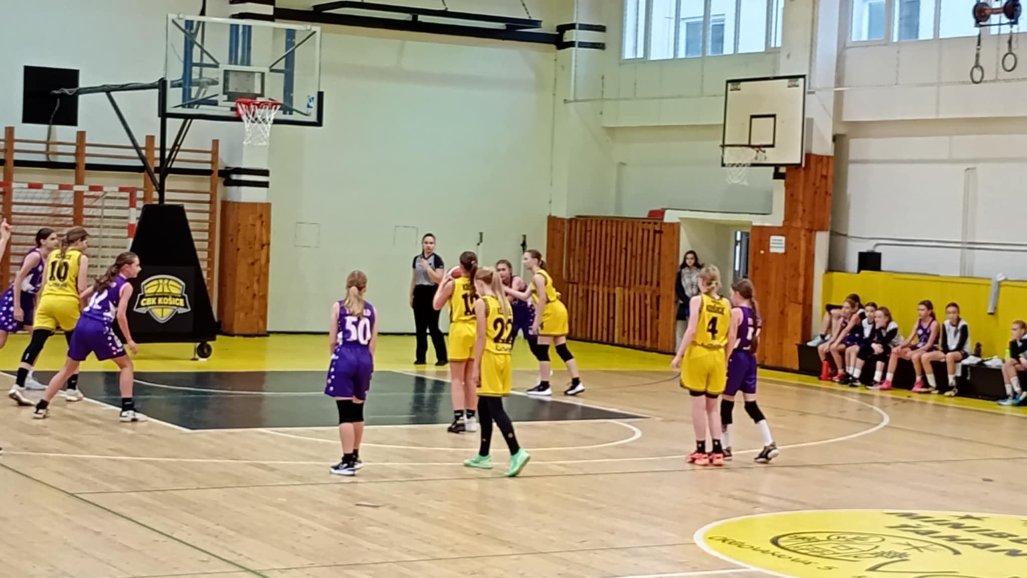 You are currently viewing MLADŠIE ŽIAČKY U13: Jedna výhra na dosah, no nakoniec dve prehry