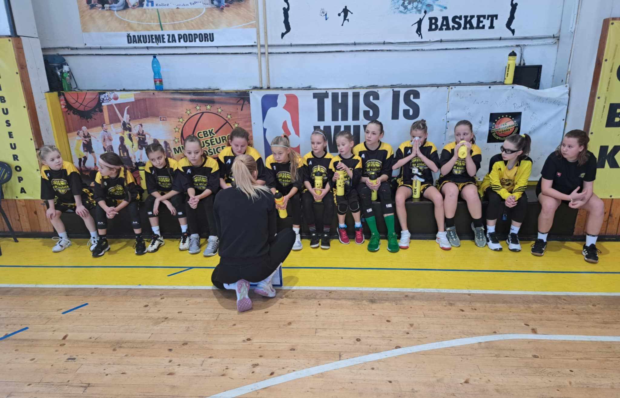 Read more about the article MLADŠIE MINI U11: Zhodný počet bodov stačil len na jedno víťazstvo
